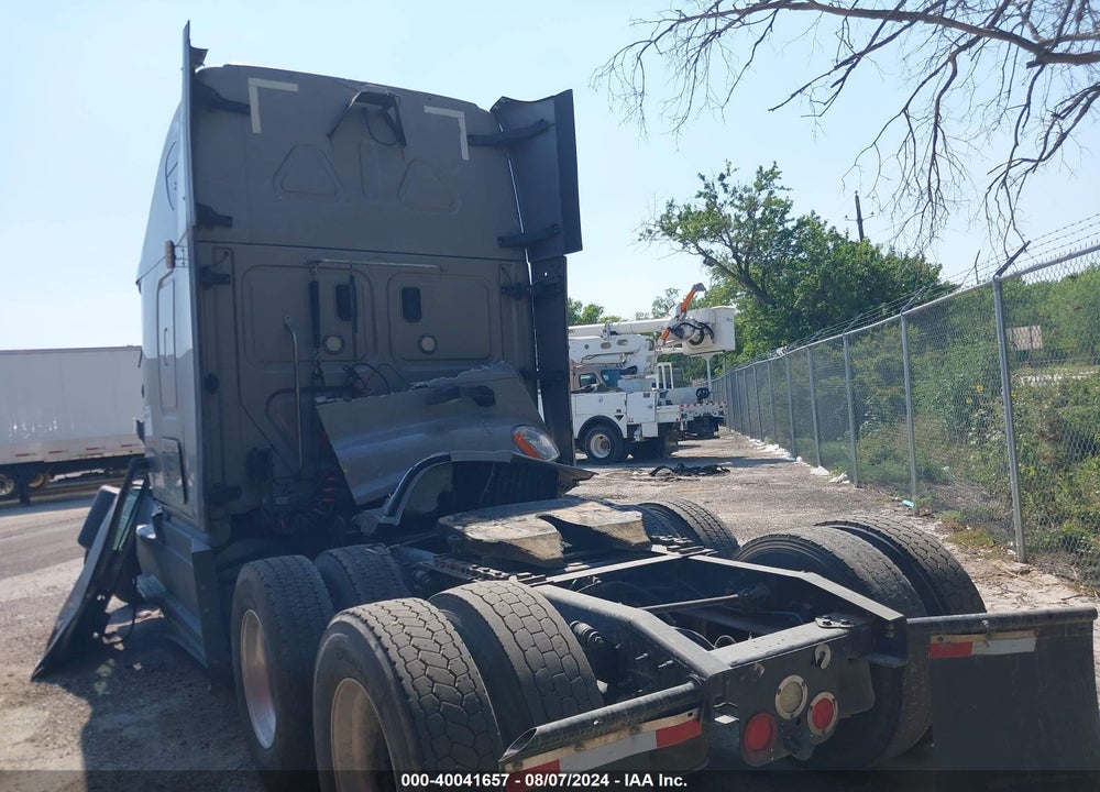 2017 FREIGHTLINER CASCADIA 125 VIN: 1FUJGLDR8HLHF1830