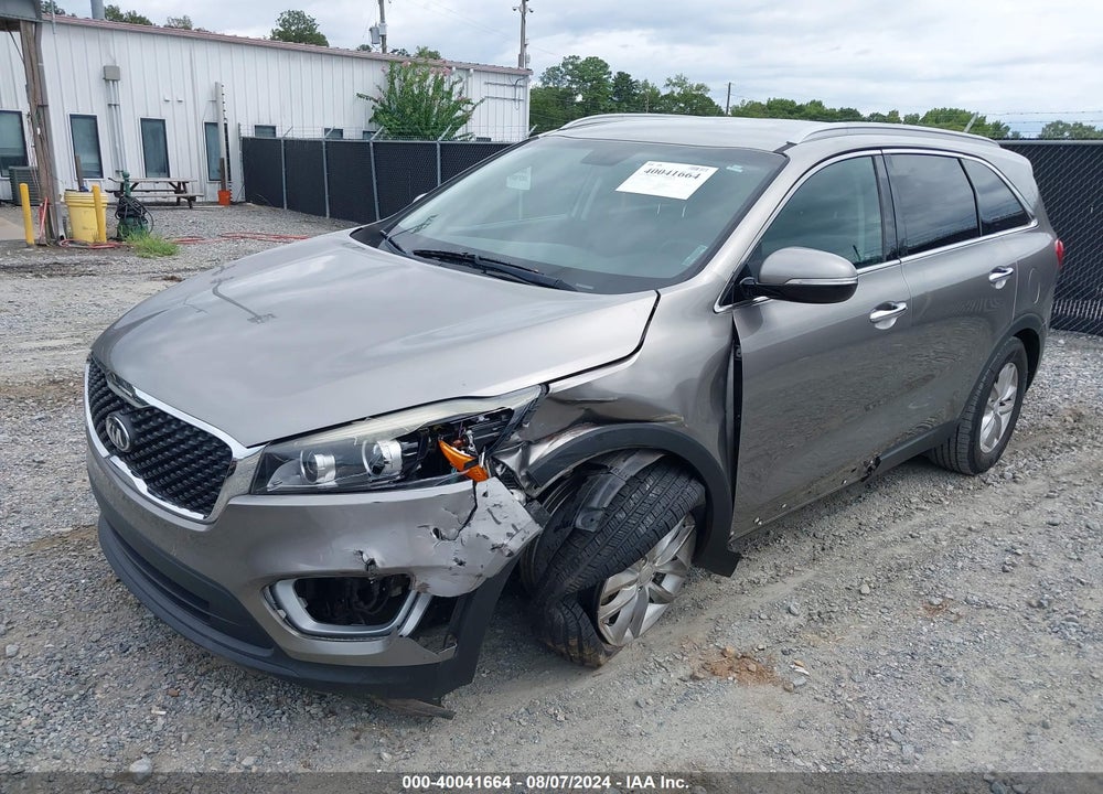 2016 KIA SORENTO 2.4L LX VIN: 5XYPG4A3XGG063377