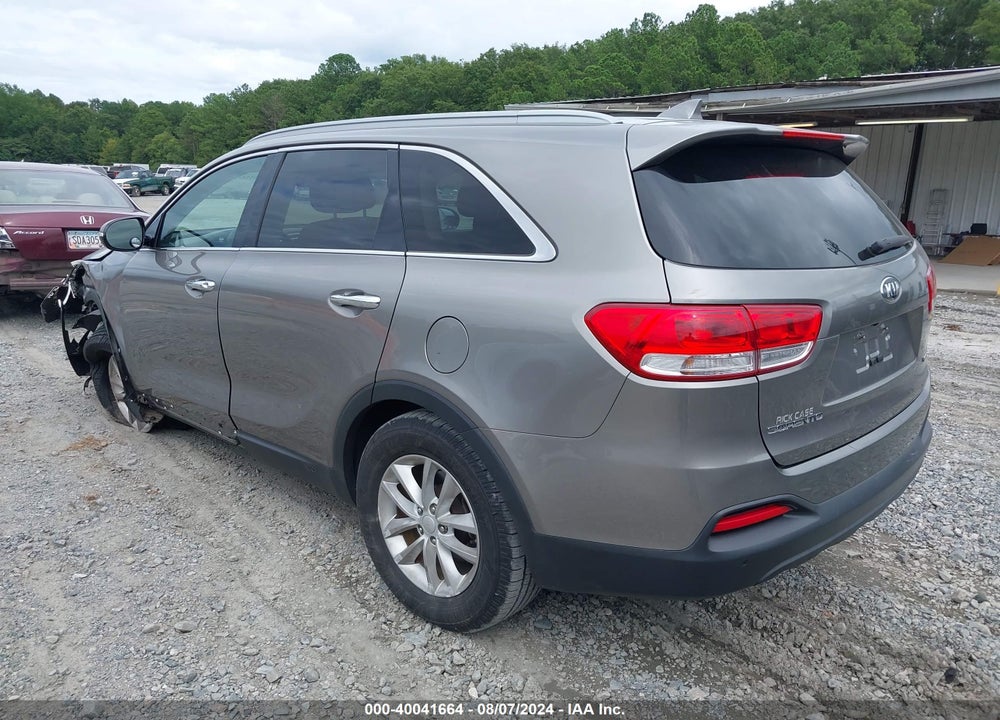 2016 KIA SORENTO 2.4L LX VIN: 5XYPG4A3XGG063377