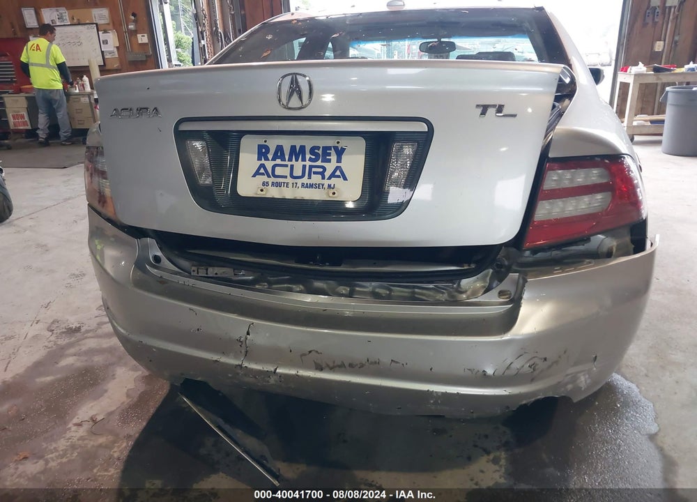 2008 ACURA TL 3.2 VIN: 19UUA66288A001723