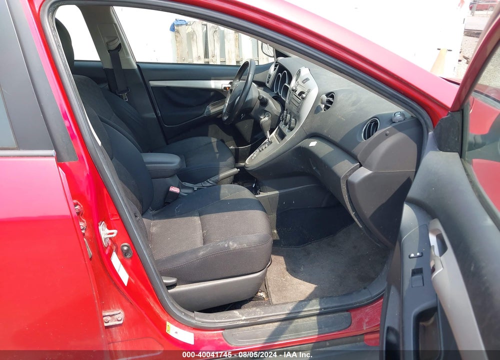 2010 PONTIAC VIBE VIN: 5Y2SM6E05AZ400447