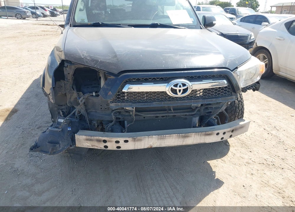 2011 TOYOTA 4RUNNER SR5 V6 VIN: JTEZU5JR8B5020875
