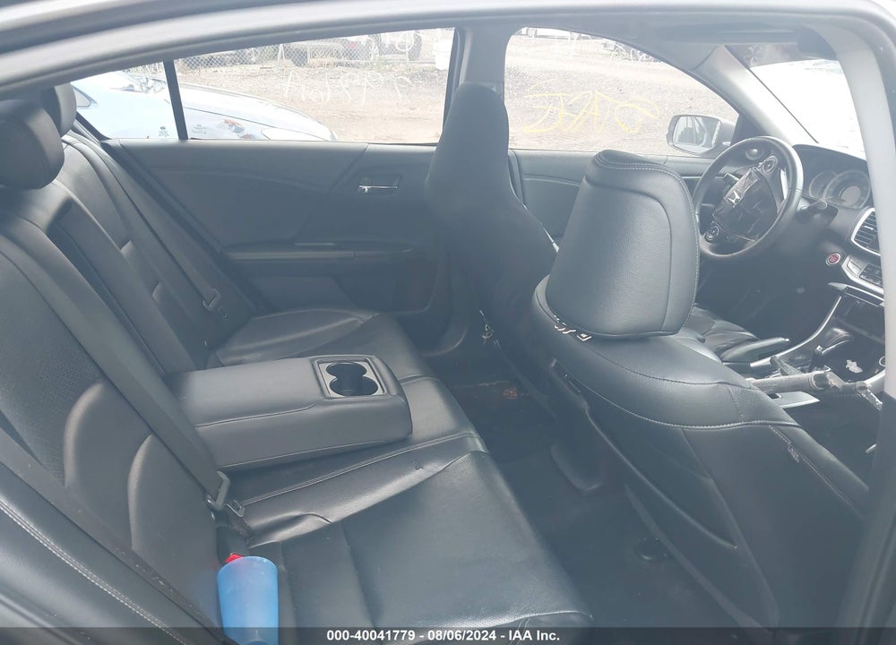 2015 HONDA ACCORD EX-L VIN: 1HGCR2F84FA097266