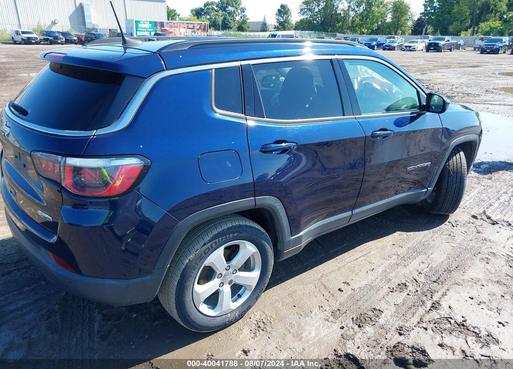 2018 JEEP COMPASS LATITUDE FWD VIN: 3C4NJCBB2JT268135