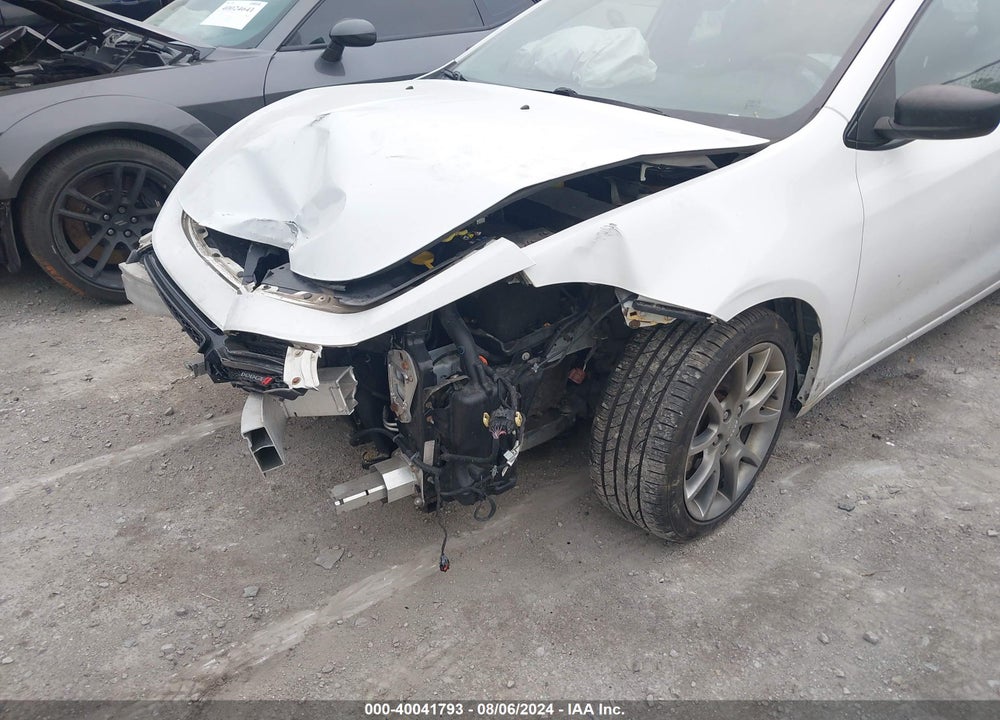 2013 DODGE DART SXT VIN: 1C3CDFBA1DD339444