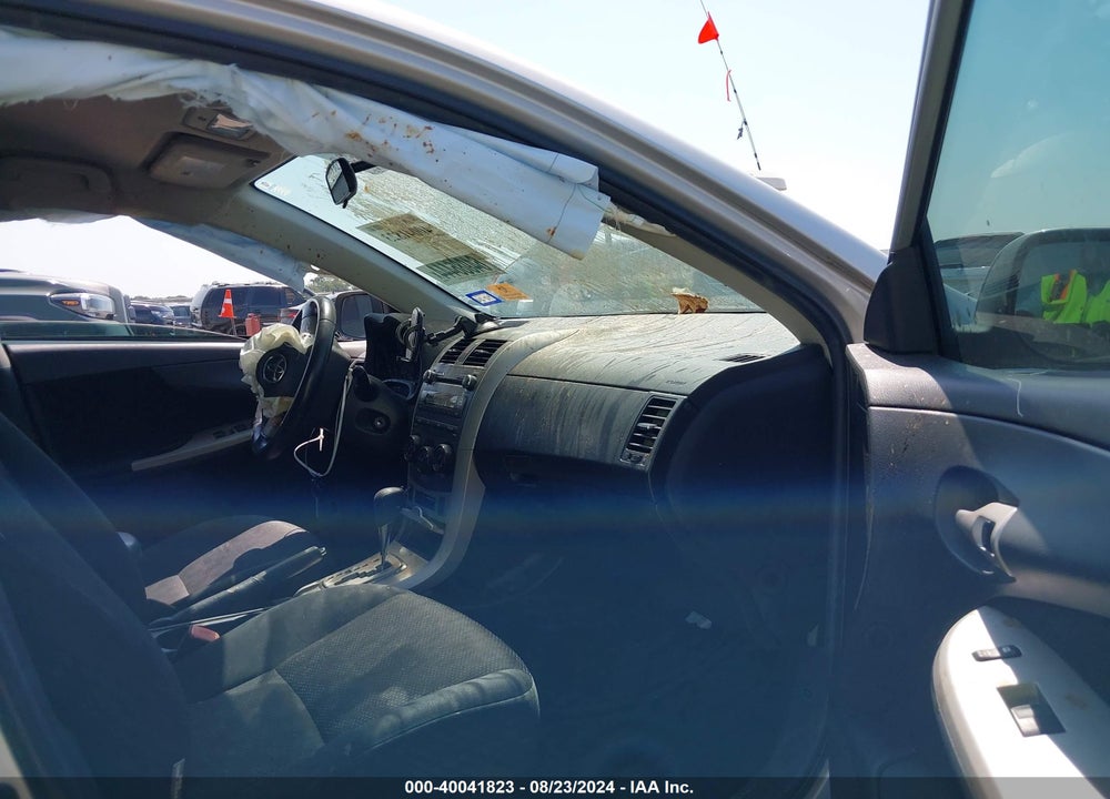 2010 TOYOTA COROLLA S VIN: 2T1BU4EE7AC525525