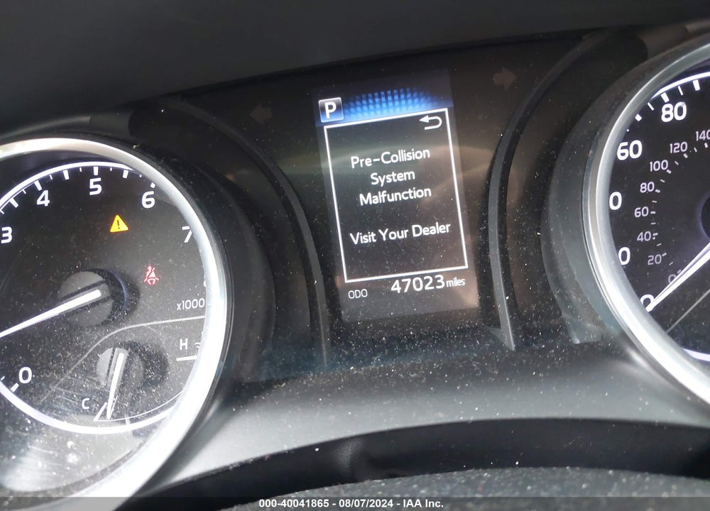 2018 TOYOTA CAMRY SE VIN: 4T1B11HK9JU073195