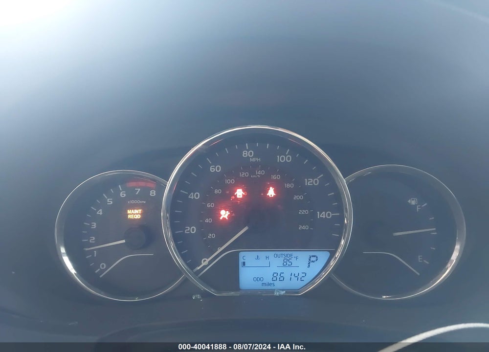2015 TOYOTA COROLLA LE VIN: 5YFBURHE2FP260691