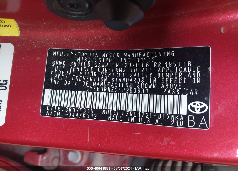 2015 TOYOTA COROLLA LE VIN: 5YFBURHE2FP260691