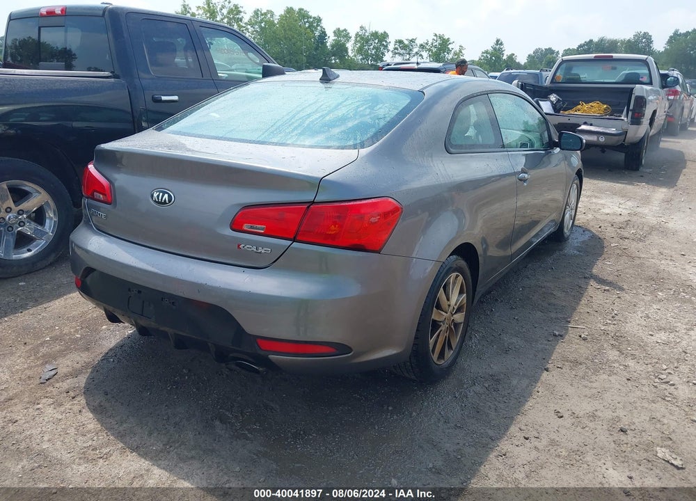 2015 KIA FORTE KOUP EX VIN: KNAFX6A82F5389830