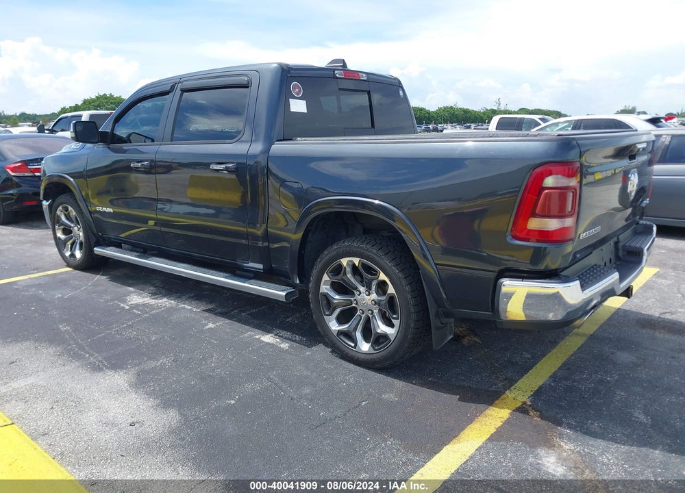 2019 RAM 1500 LAIE  4X4 5'7 BOX VIN: 1C6SRFJT5KN537082