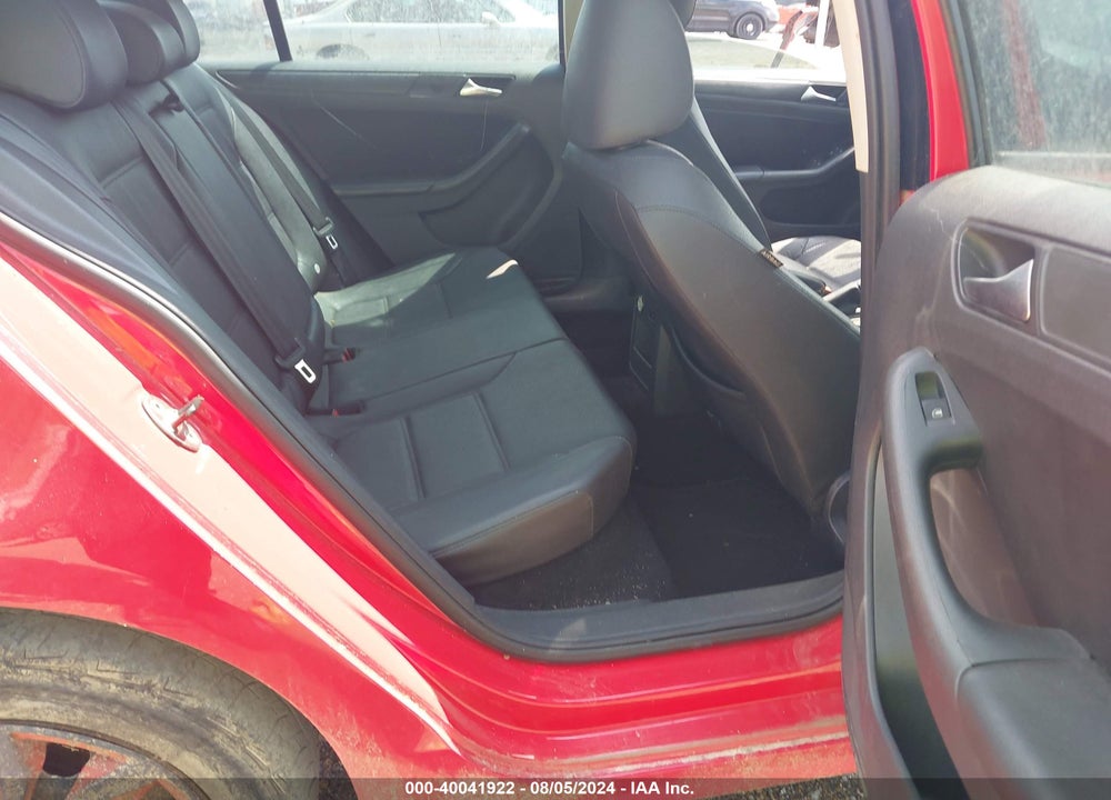 2012 VOLKSWAGEN JETTA 2.5L SE VIN: 3VWDP7AJ3CM119821