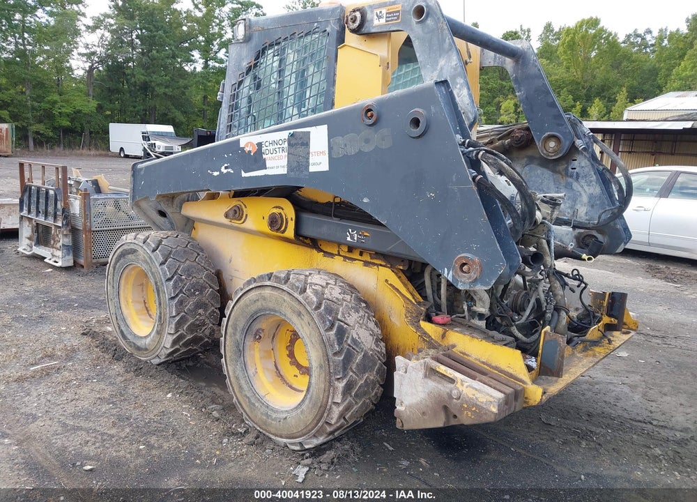 2018 JOHN DEERE 330G VIN: 1T0330GKHHF319281