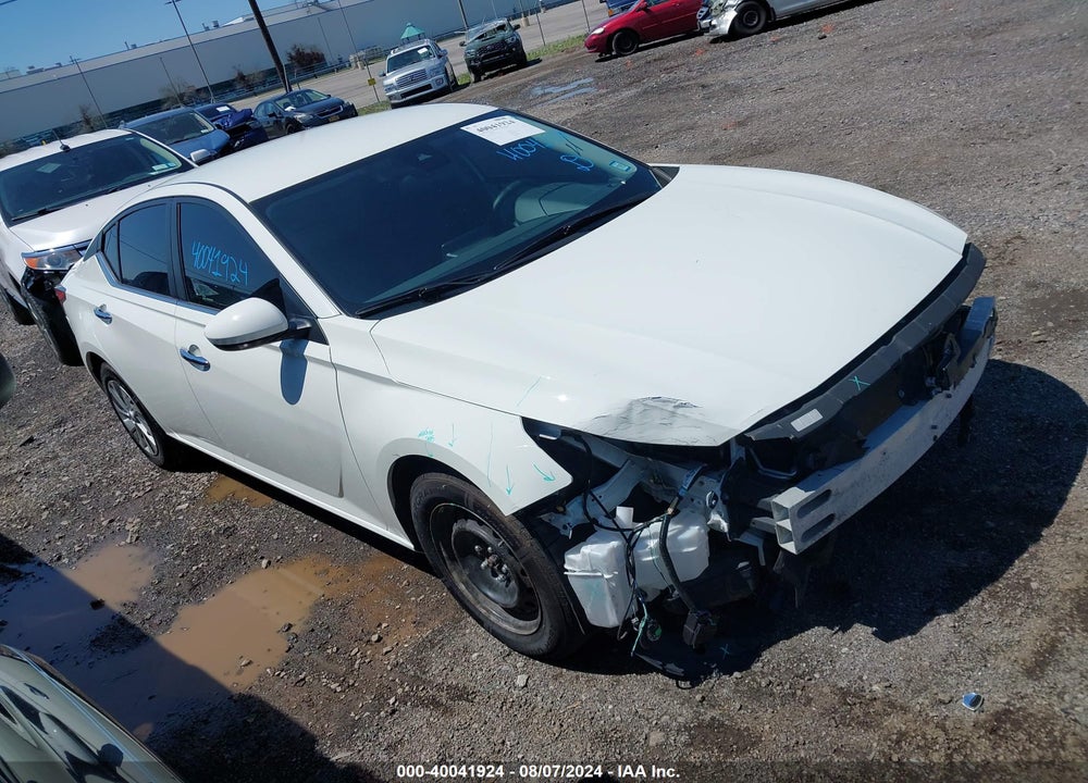 2022 NISSAN ALTIMA S FWD VIN: 1N4BL4BV2NN373623