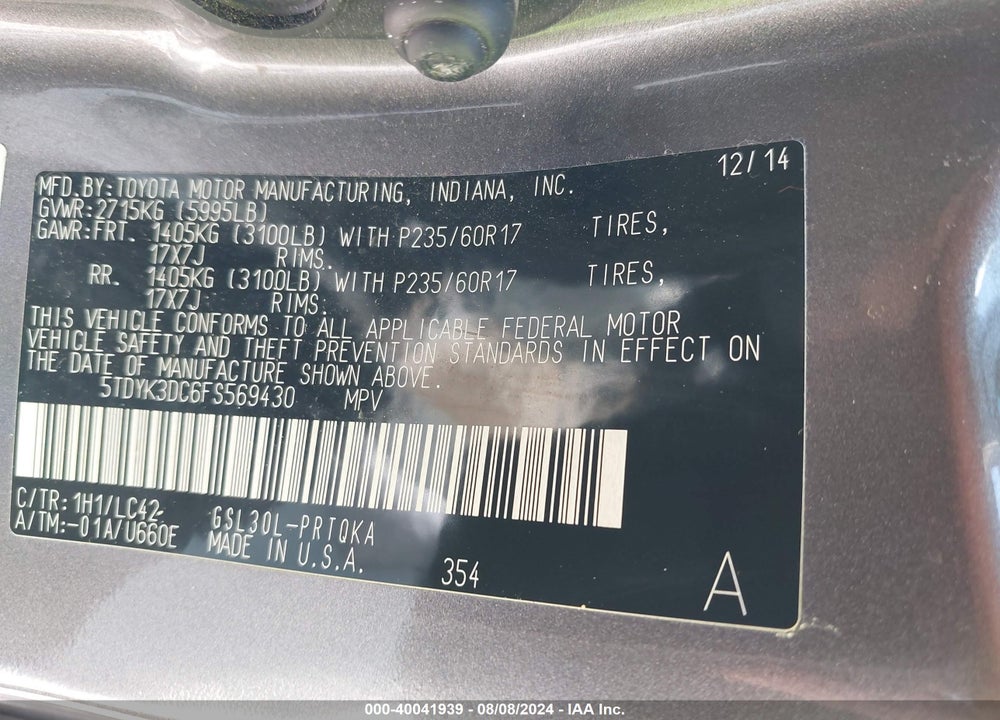 2015 TOYOTA SIENNA XLE 8 PASSENGER VIN: 5TDYK3DC6FS569430