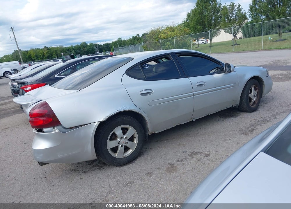 2004 PONTIAC GRAND PRIX GT2 VIN: 2G2WS522541112209
