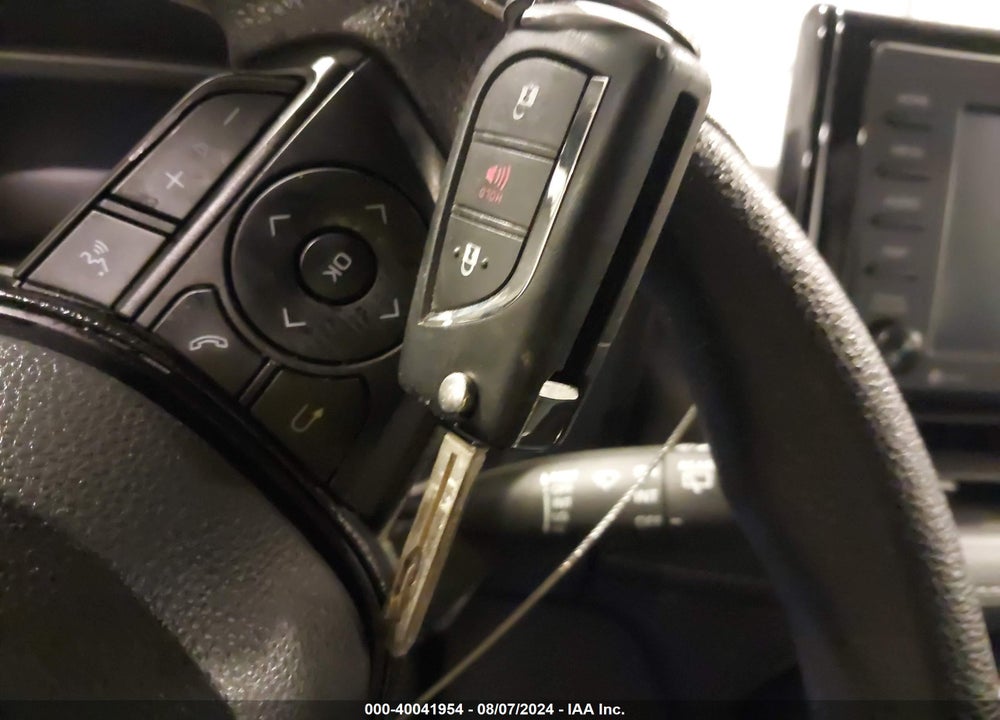 2021 TOYOTA RAV4 LE VIN: 2T3F1RFV8MW142158