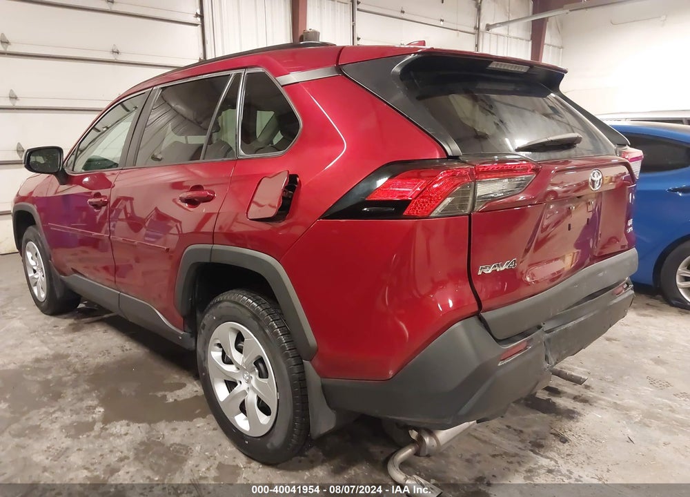 2021 TOYOTA RAV4 LE VIN: 2T3F1RFV8MW142158