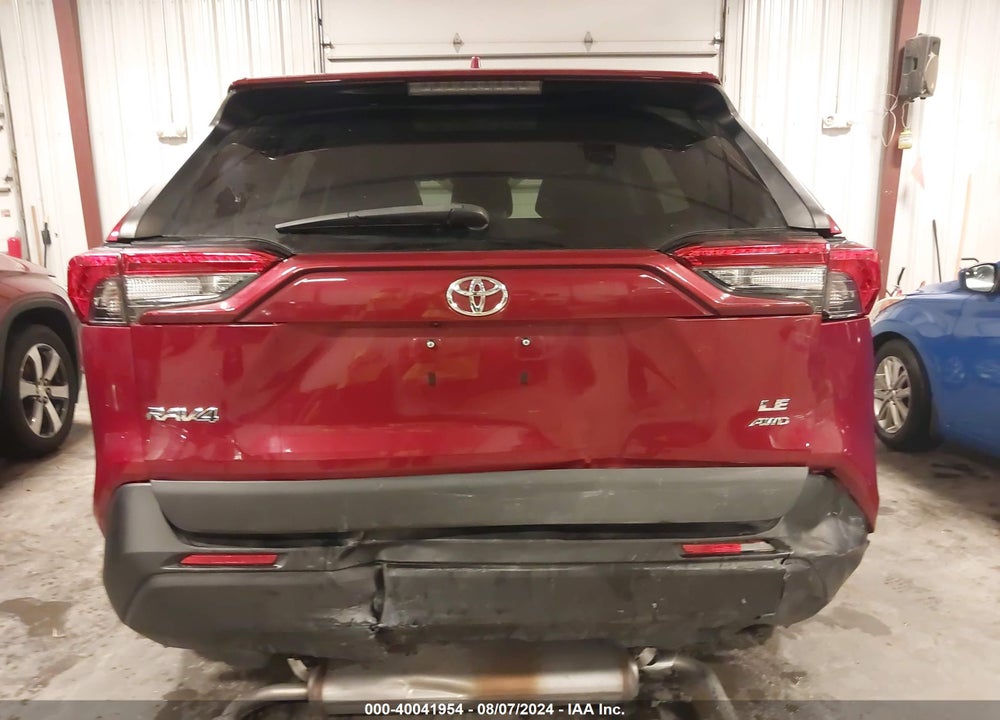2021 TOYOTA RAV4 LE VIN: 2T3F1RFV8MW142158