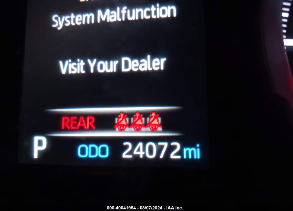 2021 TOYOTA RAV4 LE VIN: 2T3F1RFV8MW142158