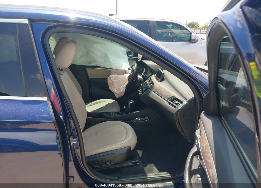 2016 BMW X1 XDRIVE28I VIN: WBXHT3C30G5F66227