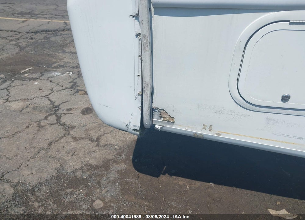 2006 FORD F550 SUPER DUTY STRIPPED CHASS VIN: 1F6MF53Y560A13594