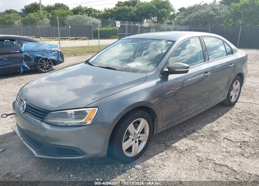 2012 VOLKSWAGEN JETTA 2.0L TDI VIN: 3VW3L7AJXCM398336