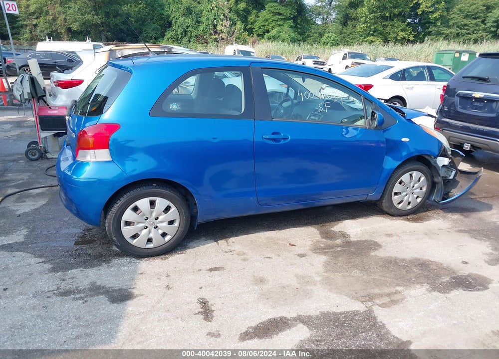 2009 TOYOTA YARIS VIN: JTDJT903095242426