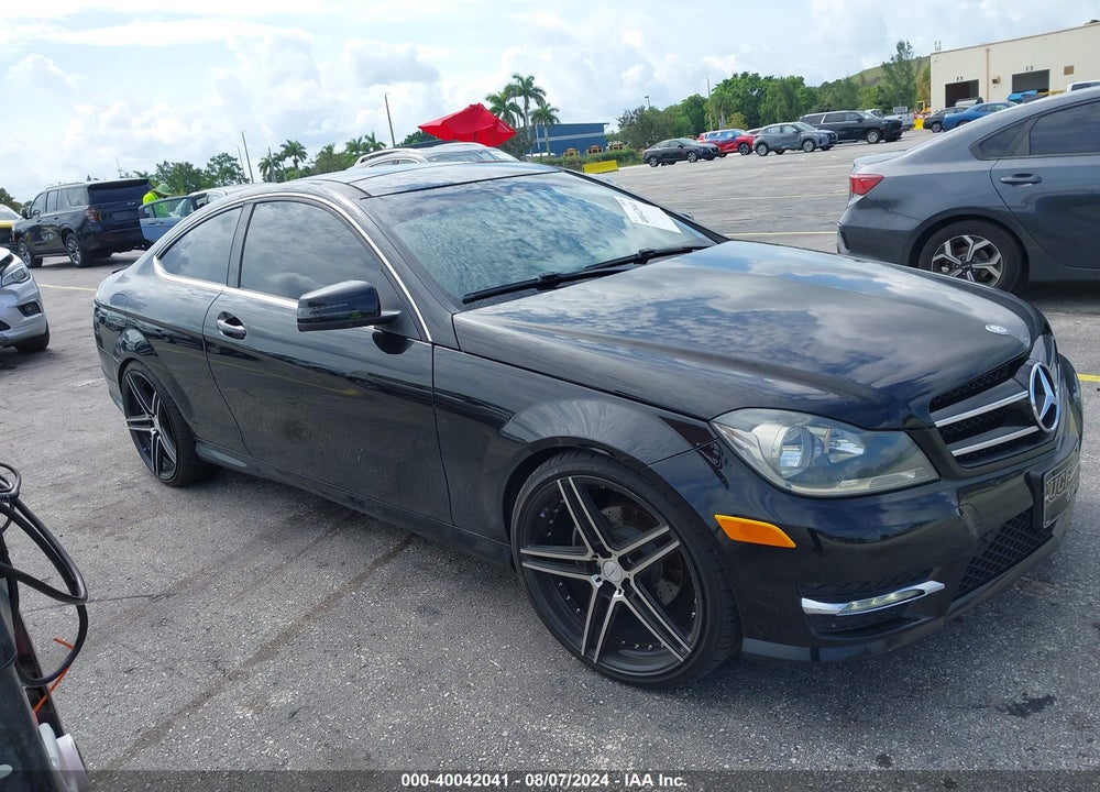 2015 MERCEDES-BENZ C 250 VIN: WDDGJ4HB6FG417542