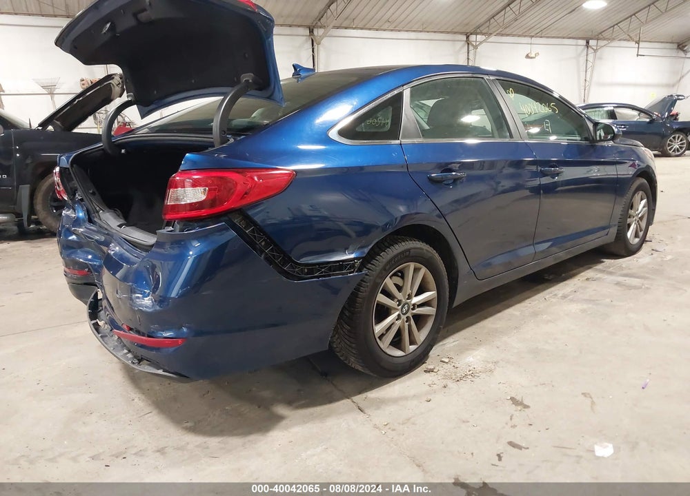 2017 HYUNDAI SONATA SE VIN: 5NPE24AF2HH439564