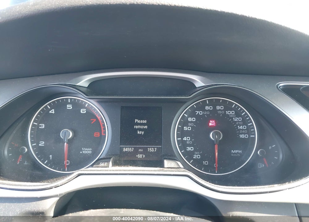 2016 AUDI A4 2.0T PREMIUM VIN: WAUFFAFL8GN009233