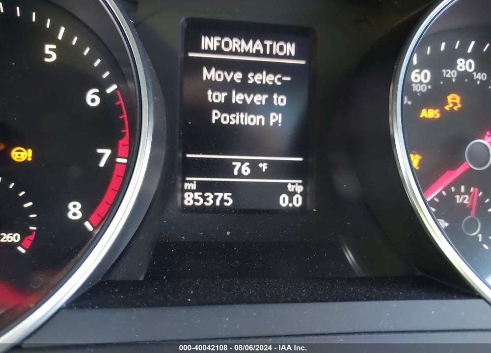 2018 VOLKSWAGEN JETTA 1.4T SE/1.4T WOLFSBURG EDITION VIN: 3VWDB7AJ7JM221005