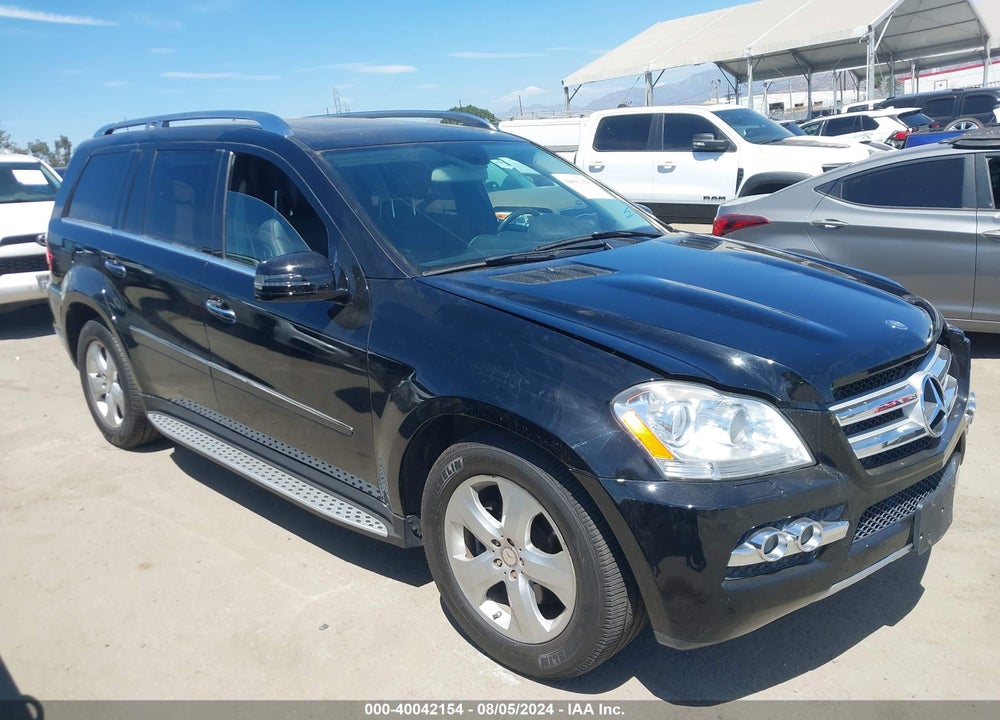 2011 MERCEDES-BENZ GL 450 4MATIC VIN: 4JGBF7BE6BA653711