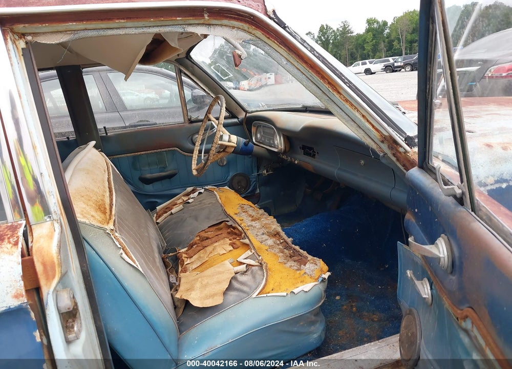 1960 FORD FALCON VIN: 2AZZU169852