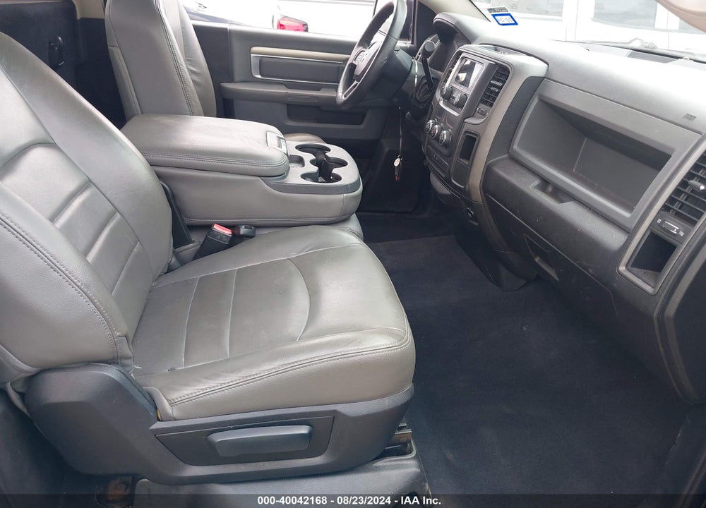 2014 EXPRESS RAM 1500 VIN: 3C6JR6AT4EG121825