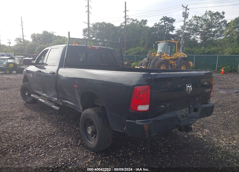 2017 RAM 2500 TRADESMAN 4X4 8' BOX VIN: 3C6UR5HL7HG636559