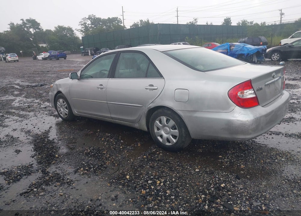 2002 TOYOTA CAMRY LE VIN: 4T1BE32K02U053234