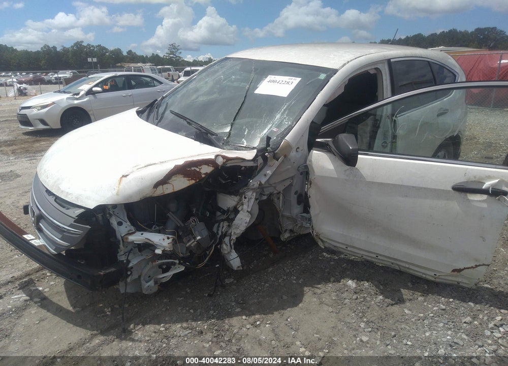 2014 HONDA CR-V LX VIN: 2HKRM3H30EH004748