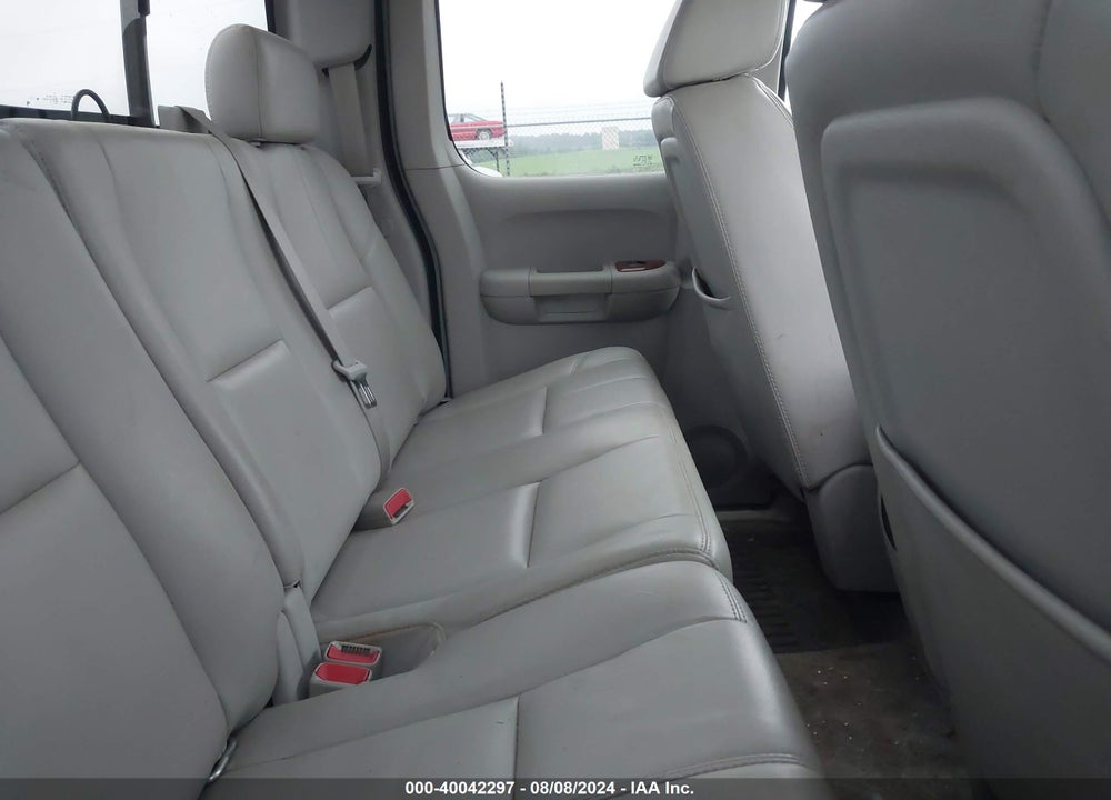 2007 CHEVROLET SILVERADO 1500 LTZ VIN: 1GCEK19J87Z575809