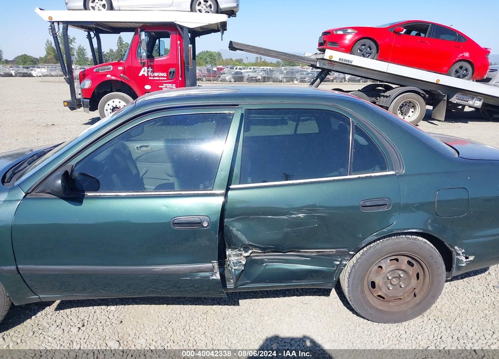 2000 CHEVROLET PRIZM VIN: 1Y1SK528XYZ433184