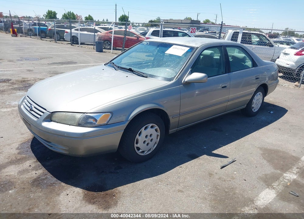 1998 TOYOTA CAMRY LE VIN: JT2BG22K2W0234527