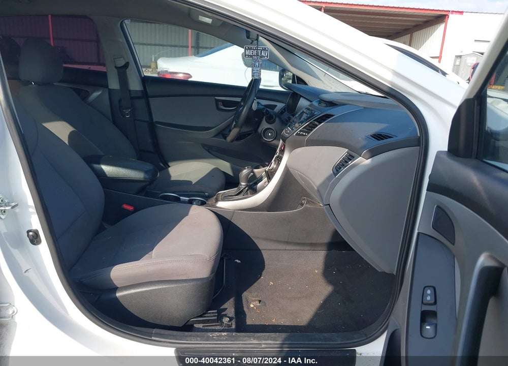 2014 HYUNDAI ELANTRA SE VIN: 5NPDH4AE9EH508070