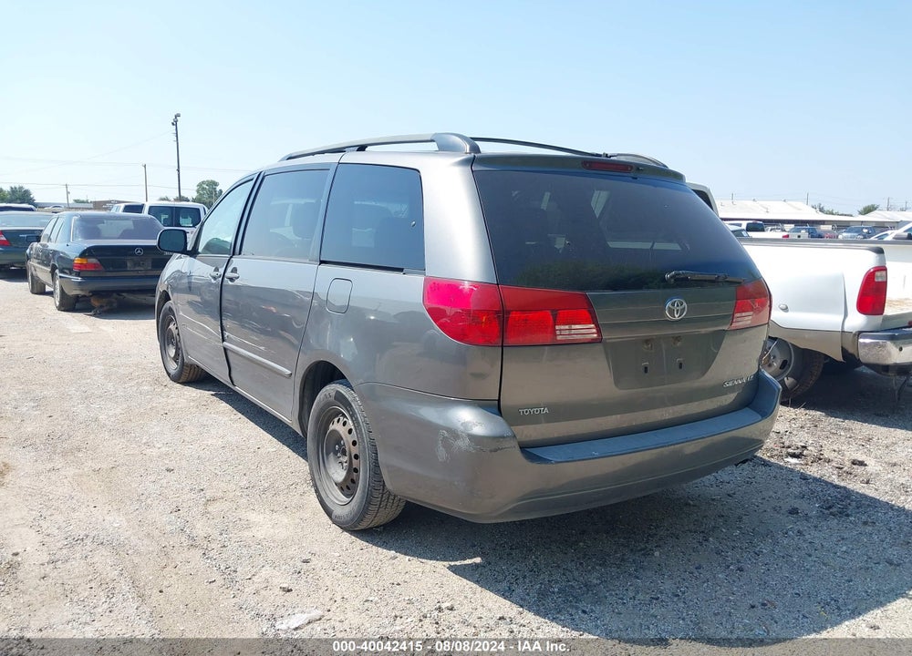 2005 TOYOTA SIENNA LE VIN: 5TDZA23C75S334746