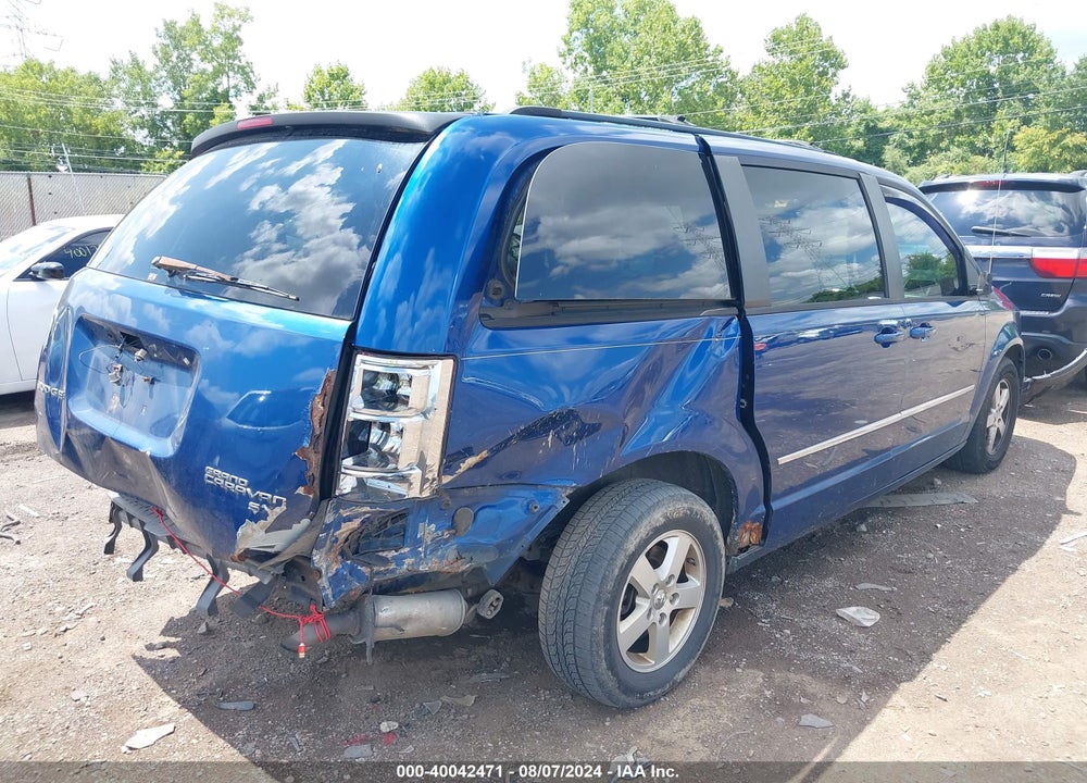 2010 DODGE GRAND CARAVAN SXT VIN: 2D4RN5D17AR179804