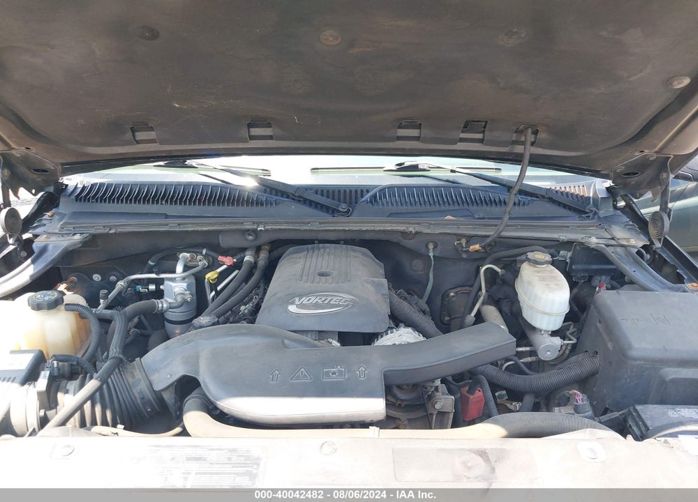 2005 CHEVROLET TAHOE Z71 VIN: 1GNEK13T15R116975