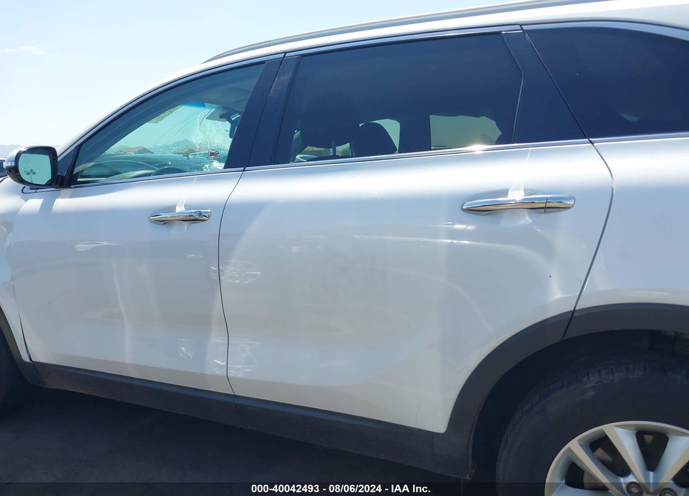 2017 KIA SORENTO 2.4L LX VIN: 5XYPG4A31HG201809