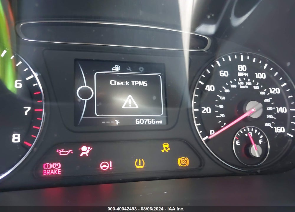 2017 KIA SORENTO 2.4L LX VIN: 5XYPG4A31HG201809