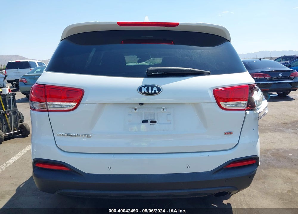 2017 KIA SORENTO 2.4L LX VIN: 5XYPG4A31HG201809