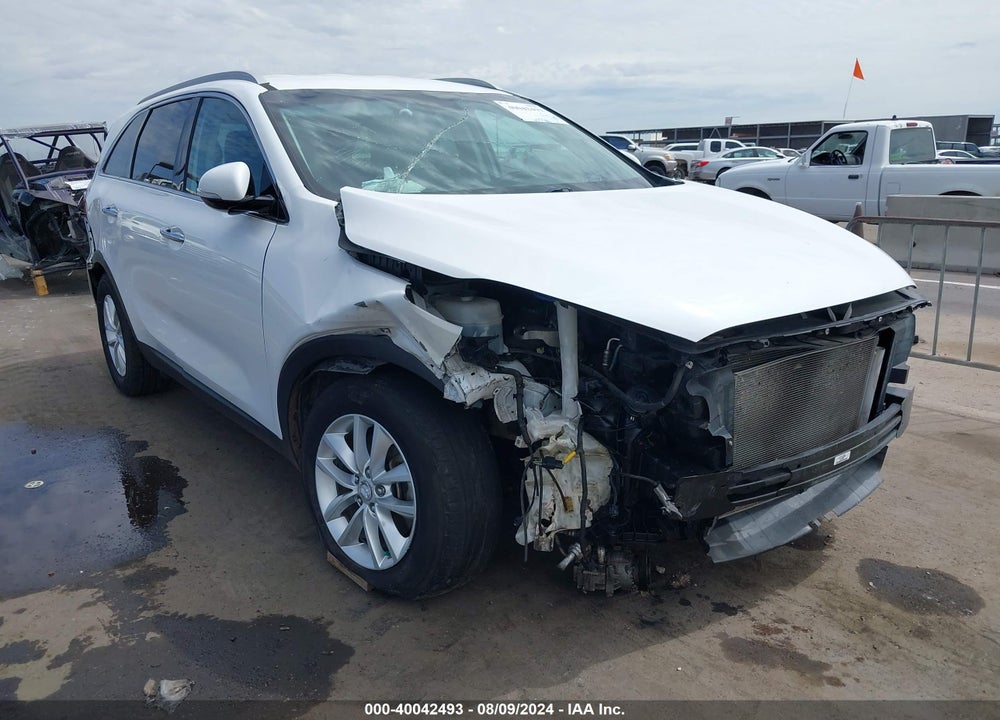 2017 KIA SORENTO 2.4L LX VIN: 5XYPG4A31HG201809