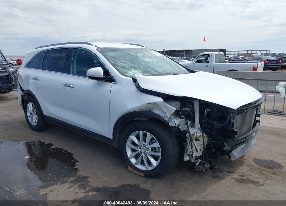 2017 KIA SORENTO 2.4L LX VIN: 5XYPG4A31HG201809